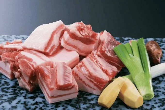 Artificial pork Artificial pork